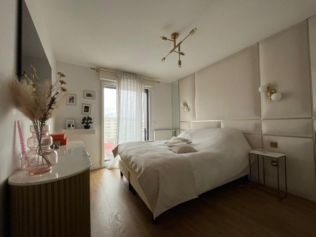 Appartement Luxueux Climatise Avec Terrasse, 6 Couchages - 17Eme Arrondissement De Paris Clichy Eksteriør billede
