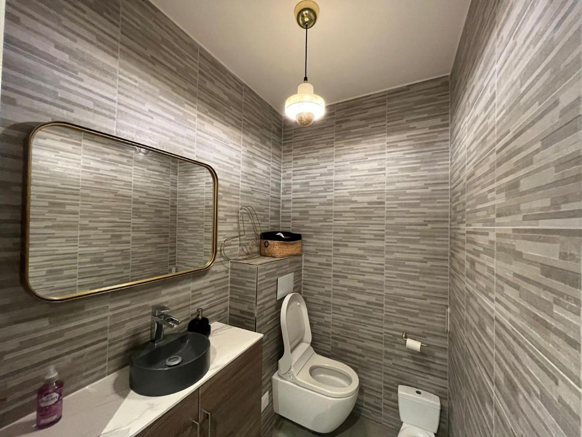 Appartement Luxueux Climatise Avec Terrasse, 6 Couchages - 17Eme Arrondissement De Paris Clichy Eksteriør billede
